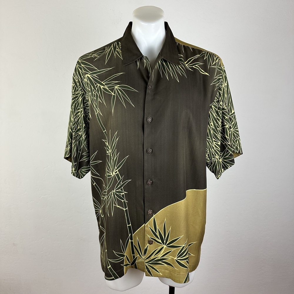 Tommy Bahama 100% Silk Asymmetrical Design Shirt - Picture 2 of 8